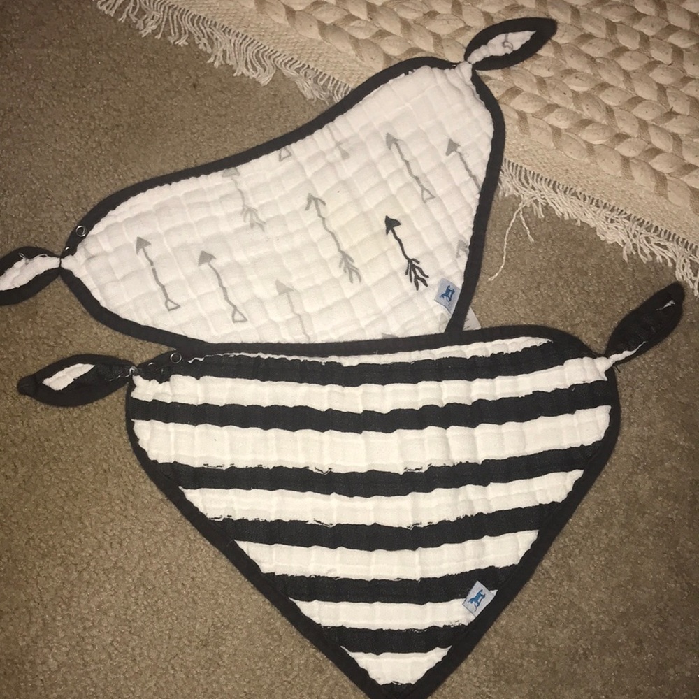 Bandanna bibs